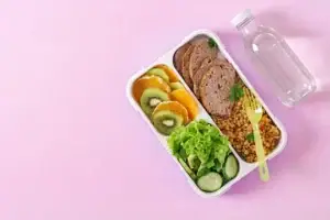 5 combinações de snacks para levar para o trabalho